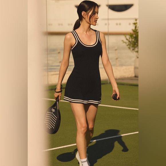 ALO Yoga Tennis Club Sweater Knit Mini Dress Black Ivory XS - Picture 2 of 7
